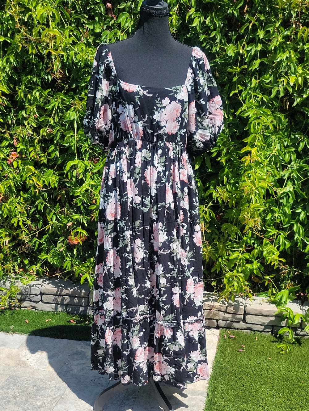 BOHO Black Flowy Maxi Dress with Pink Rose Floral Print With Pockets